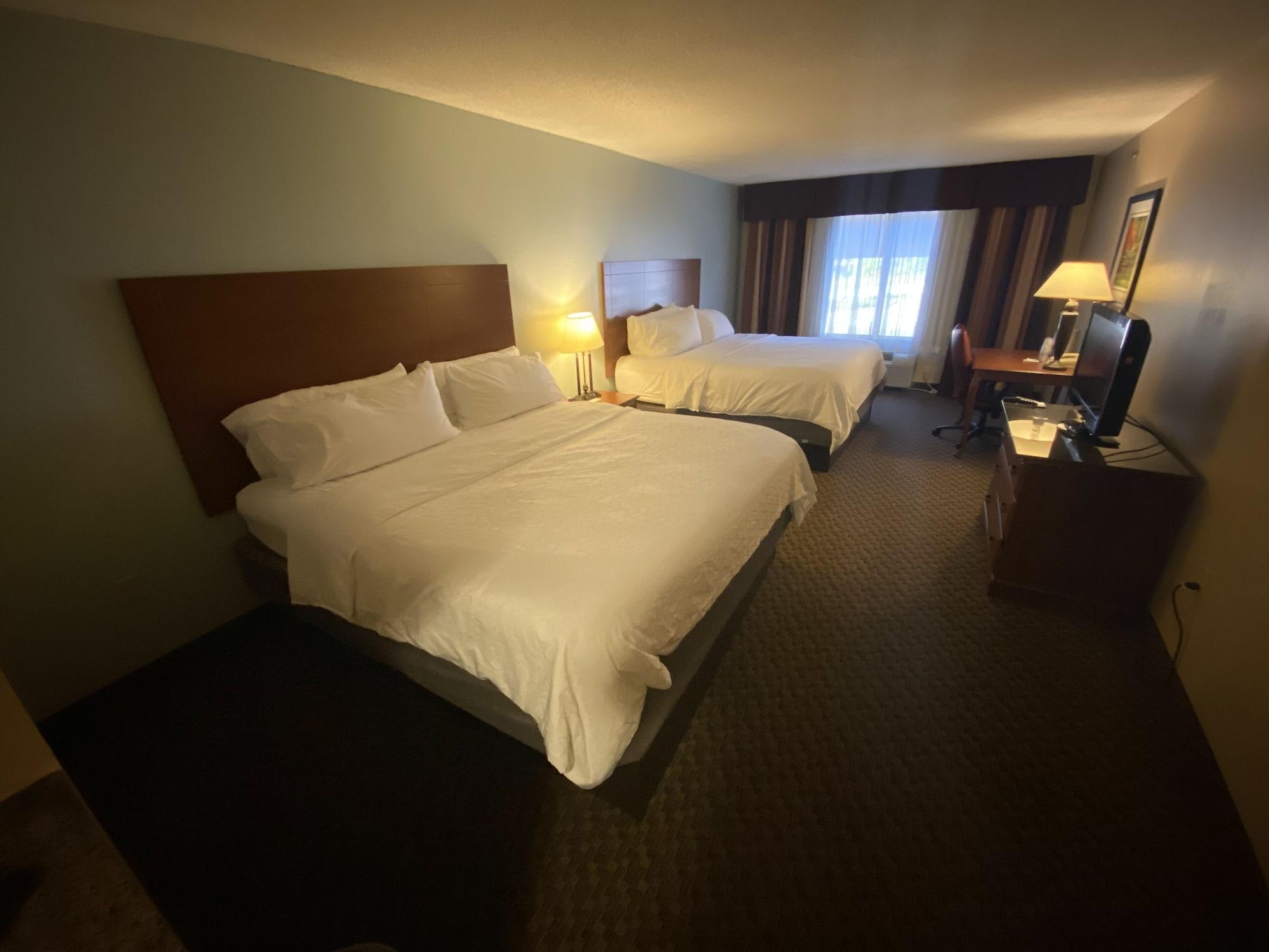 Holiday Inn Express Hotel & Suites Columbia-I-20 At Clemson Road By Ihg Bagian luar foto